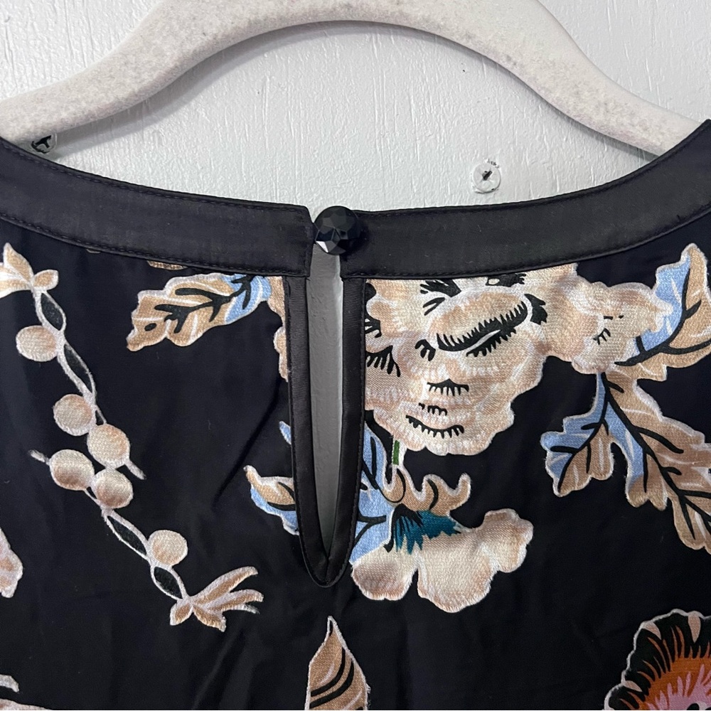 Soft Surroundings Deanna Floral Black Blouse Multifloral Medium - Picture 10 of 16